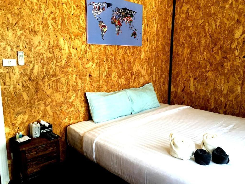 Aenguy Hostel Sukhothaï Extérieur photo